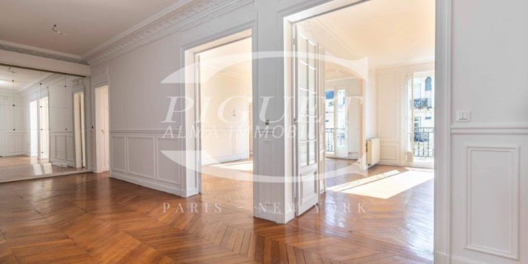 LUX_0027-HDR_web