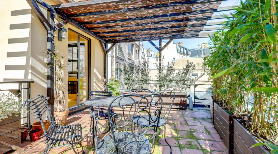 9 rue Bréa - 75006 Paris - LOGO - 2