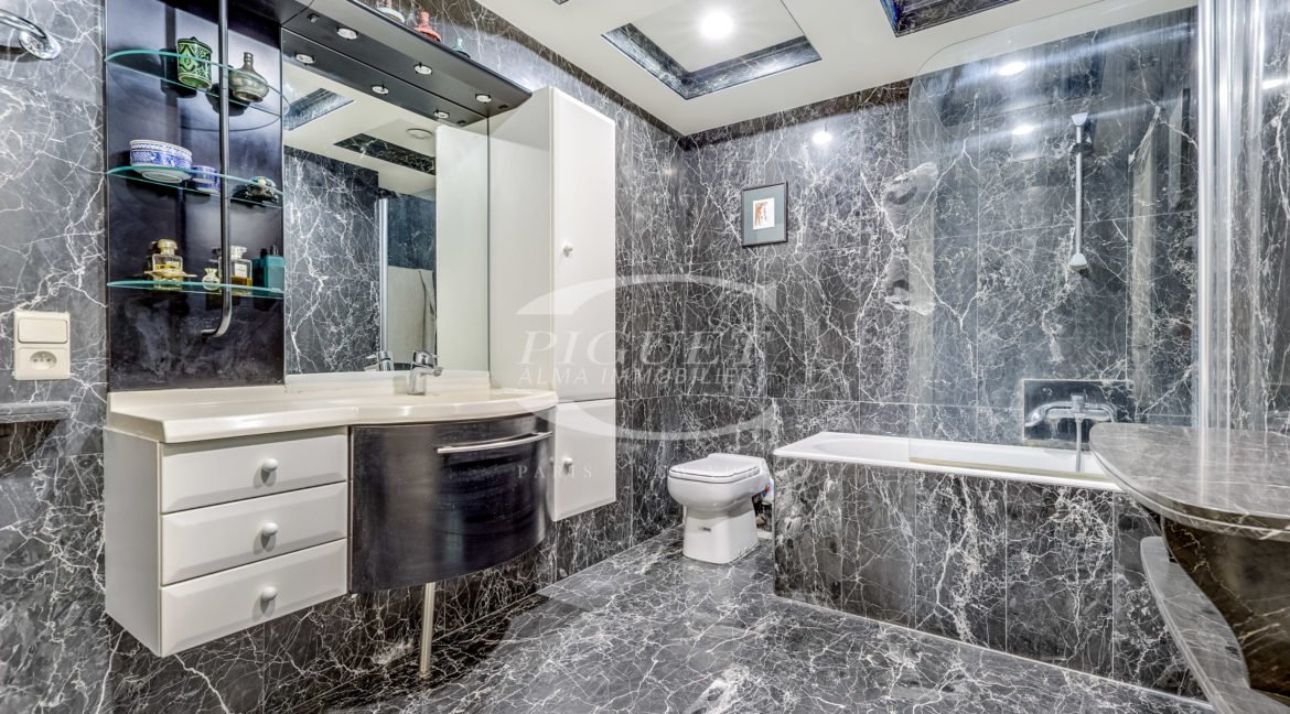 96 av de Suffren - 75015 Paris - LOGO - 1