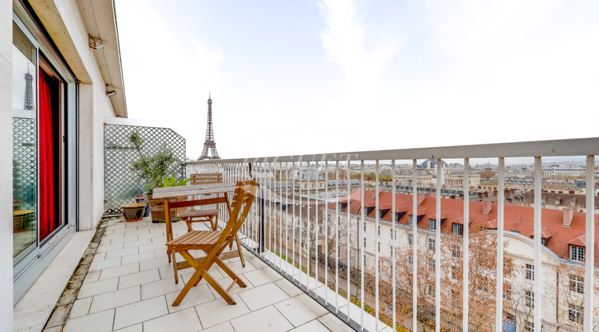 96 av de Suffren - 75015 Paris - LOGO - 16