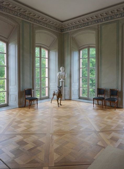tres grand salon