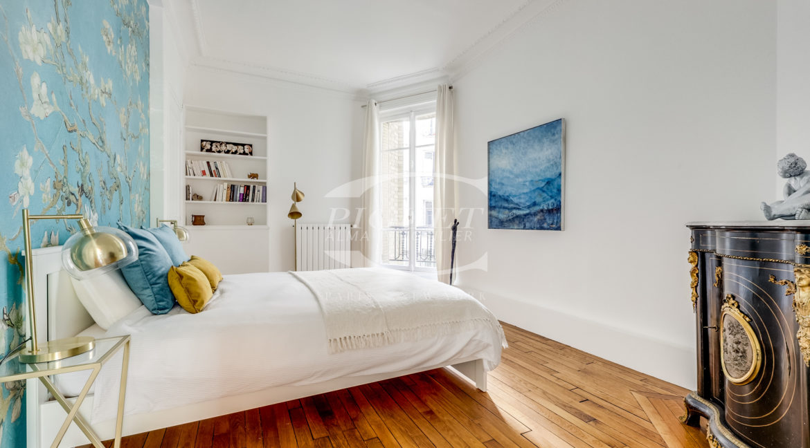 56 rue Michel Ange - 75016 Paris - LOGO - 11