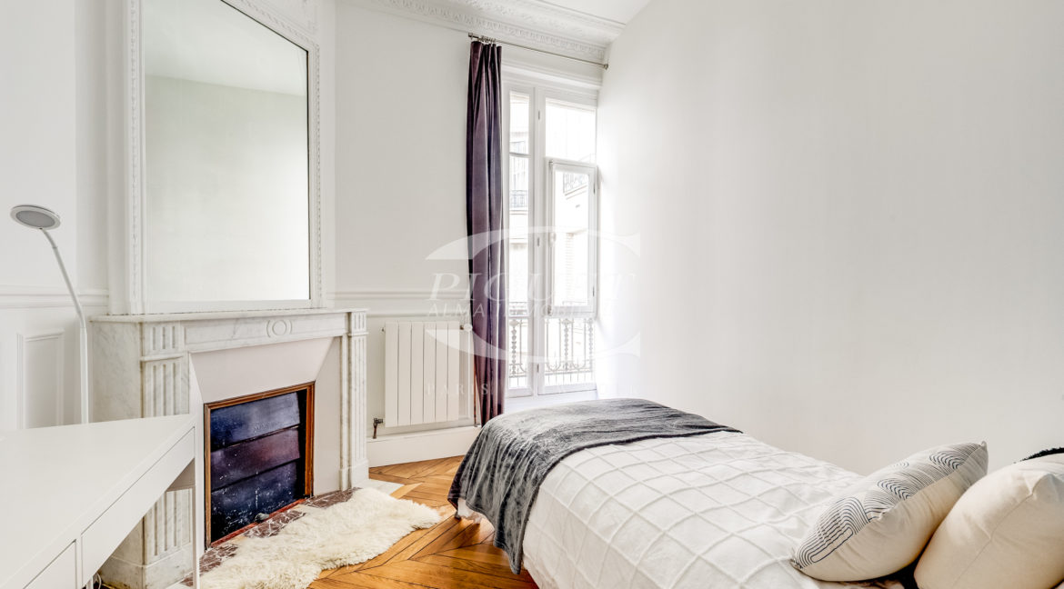 56 rue Michel Ange - 75016 Paris - LOGO - 13