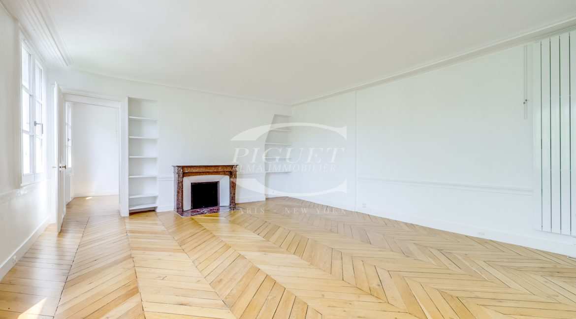 6 rue de Furstenberg - 75006 Paris - LOGO - 7