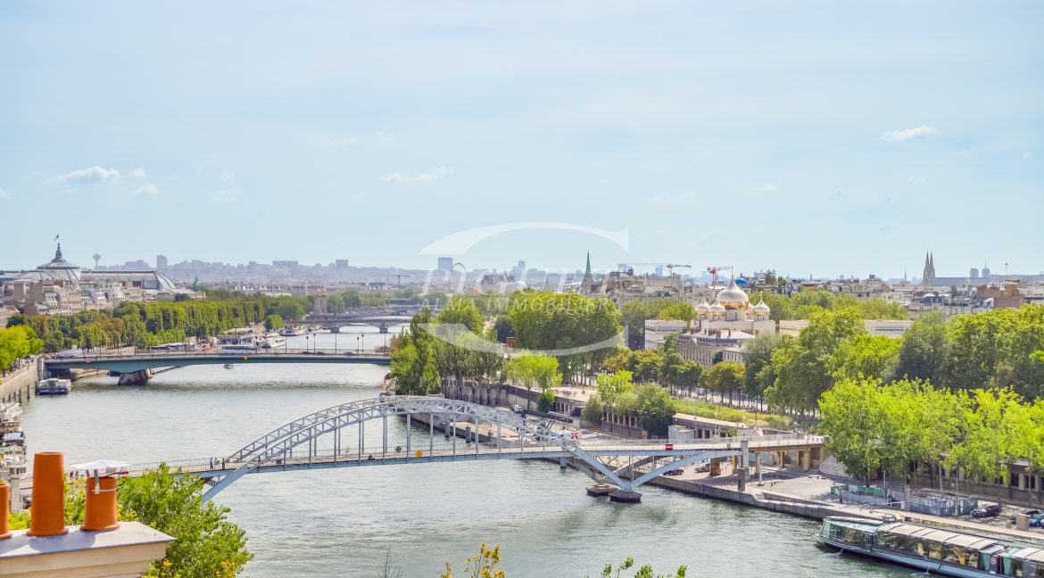 54 av de New-York - 75116 Paris - LOGO - 16