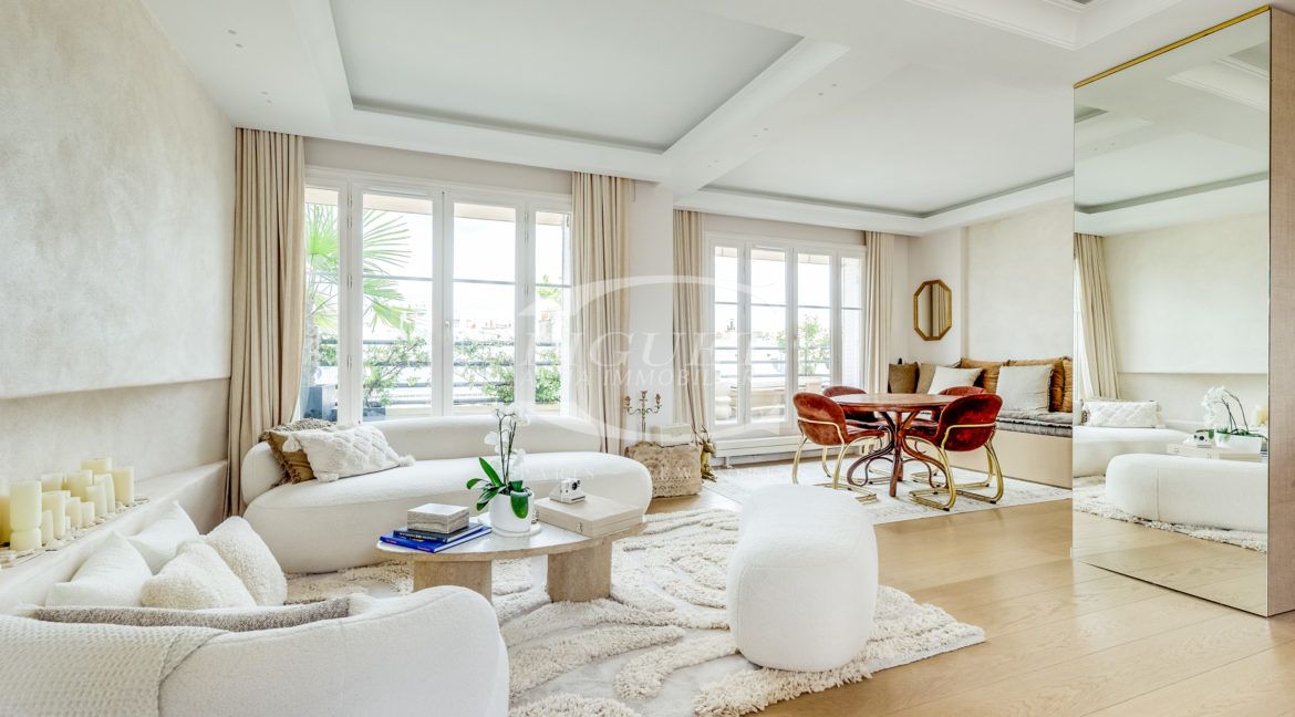 67 av de Wagram - 75017 Paris - LOGO - 8