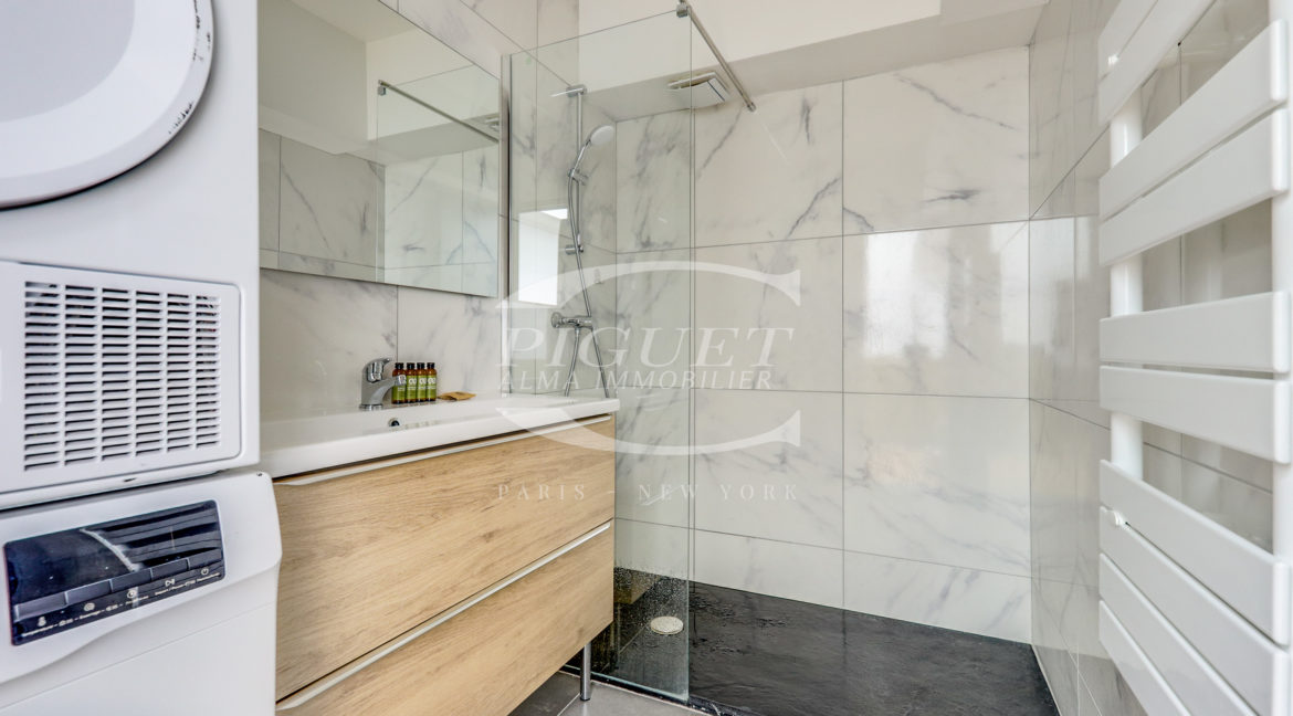 81 rue de Sèvres - 75006 Paris - 3